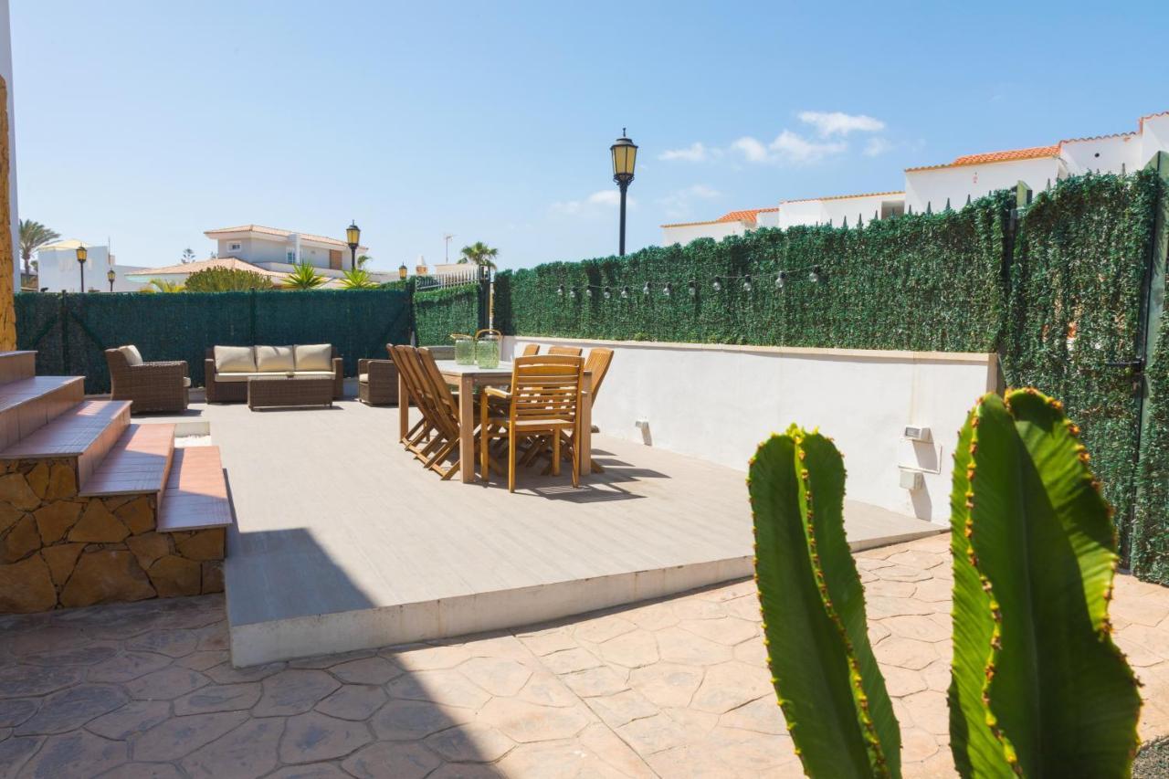 كوراليهو Rocky Point Villa المظهر الخارجي الصورة